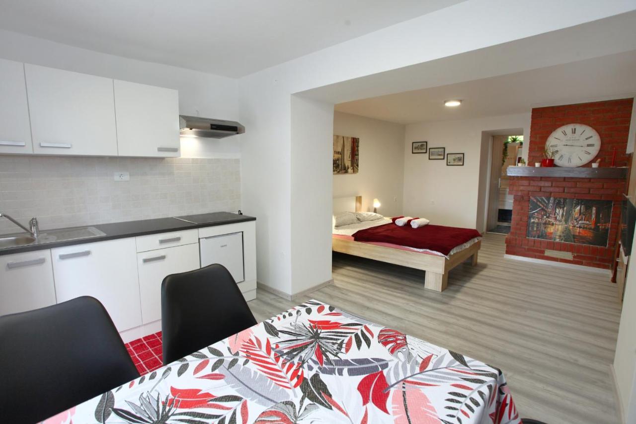 Hilltop Apartments Red & Blue Portorož Extérieur photo