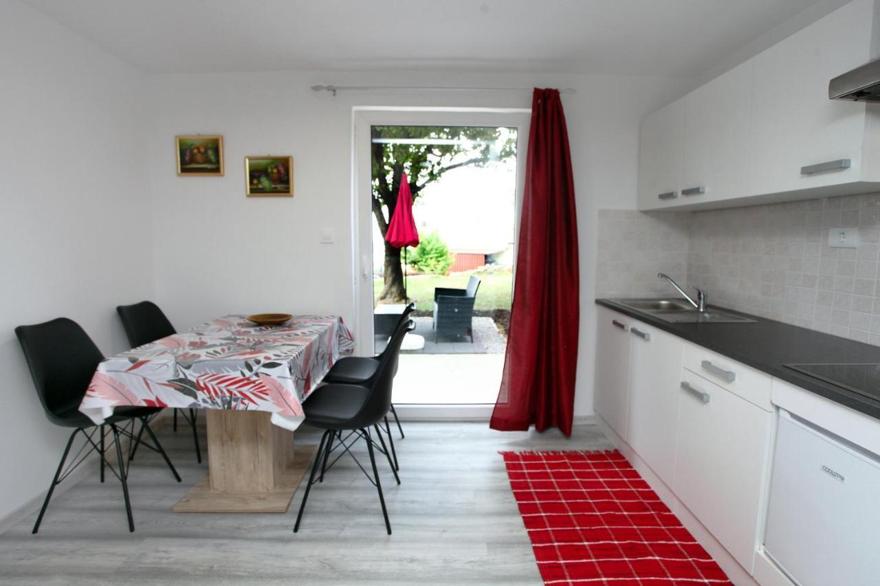 Hilltop Apartments Red & Blue Portorož Extérieur photo